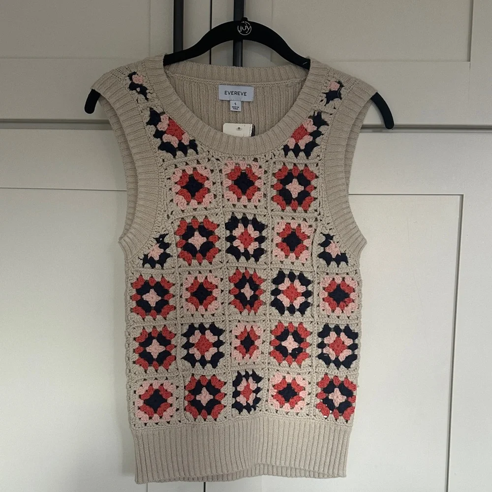 Evereve Tia Crochet Sweater Tank